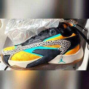 Brand New never used Jordan Luca 2 size 5.5 Y